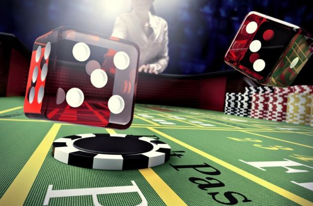 The Pros and Cons of Online Gambling